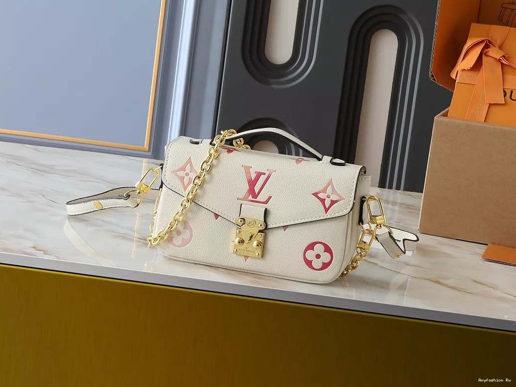 GoAnywhere Bag Louis For Vuitton 5304 Messenger Women 0124